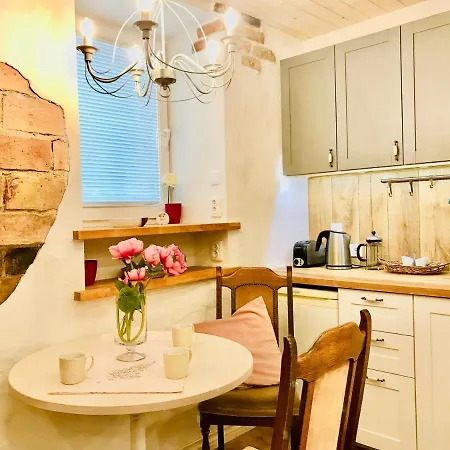 Cozy Veerenni アパート *