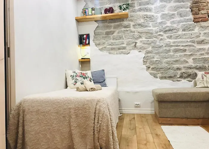 Cozy Veerenni Lägenhet *